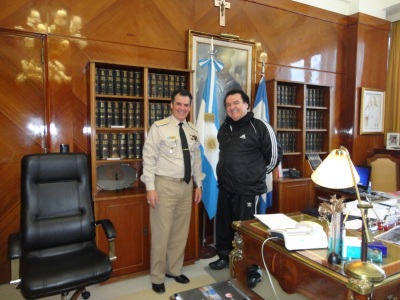 Con el Prefecto General y el Prefecto Nacional Naval, Luis Alberto Heiler